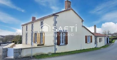 /international/fr/la-foret-sur-sevre-charente-310110330969/