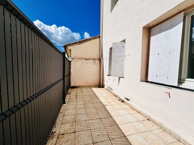 /international/fr/lamalou-les-bains-languedoc-roussillon-310108602338/