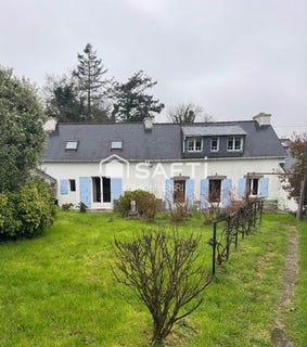 /international/fr/chateauneuf-du-faou-brittany-310106287665/