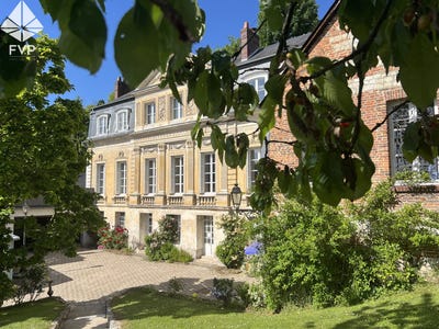 /international/fr/caudebec-en-caux-upper-normandy-310108453418/