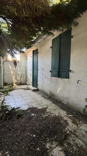 /international/fr/les-portes-en-re-charente-310100295016/?lang=en
