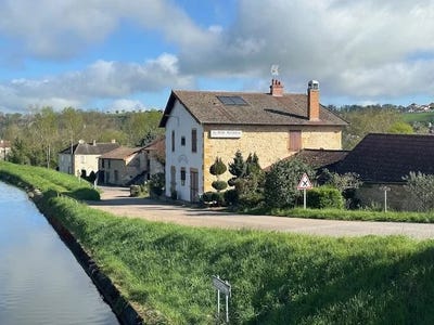 /international/fr/iguerande-burgundy-310097272035/?lang=zh-cn