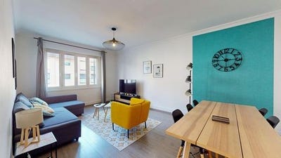 /international/fr/quimper-brittany-310100763355/