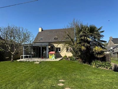 /international/fr/dinan-brittany-310105791804/