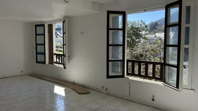 /international/fr/entraygues-sur-truyere-midi-pyrenees-310107556559/