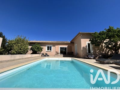 /international/fr/pinet-auvergne-310108700474/