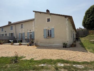 /international/fr/aubeterre-sur-dronne-charente-310101377855/?lang=fr