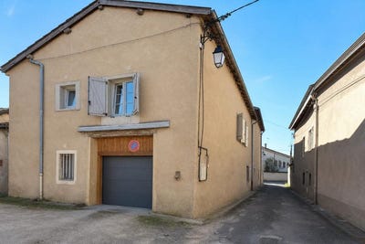 /international/fr/saint-symphorien-d-ancelles-burgundy-310107794178/