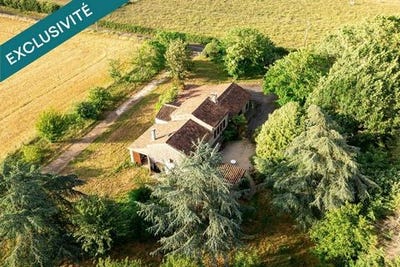 /international/fr/saint-julien-gaulene-midi-pyrenees-310108595568/