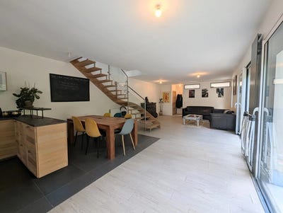 /international/fr/amboise-centre-val-de-loire-310108779808/?lang=th