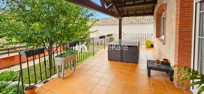 /international/fr/leguevin-midi-pyrenees-310100992491/