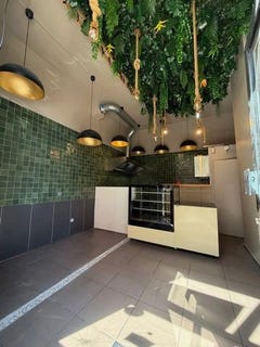 /international/fr/villeurbanne-rhone-310108404783/