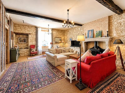 /international/fr/castillonnes-aquitaine-310108790798/
