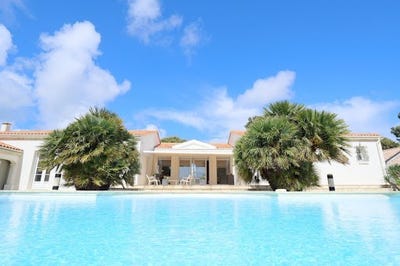 /international/fr/vaux-sur-mer-charente-310101444153/?lang=es