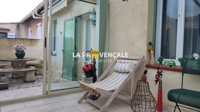 /international/fr/greasque-provence-alpes-cote-d-azur-310105408744/