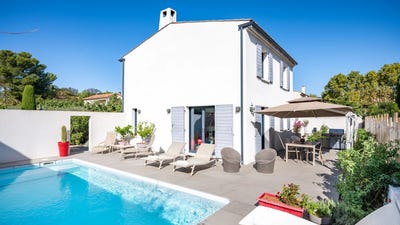 /international/fr/maussane-les-alpilles-hh-15146781-maussane-les-alpilles-provence-alpes-cote-d-azur-310100955273/?lang=en