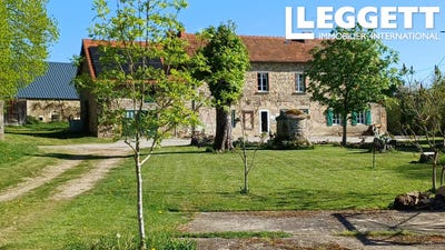 /international/fr/saint-priest-des-champs-auvergne-310101411939/