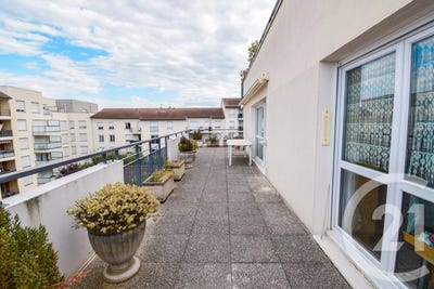 /international/fr/villefranche-sur-saone-rhone-310100603649/?lang=en