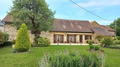 /international/fr/st-jory-de-chalais-aquitaine-310101378714/?lang=en