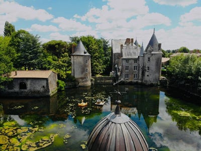 /international/fr/nantes-pays-de-la-loire-310103008536/