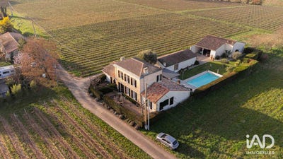 /international/fr/bourg-centre-val-de-loire-310106707669/