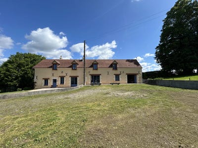/international/fr/mortagne-au-perche-la-basse-normandie-310108564956/