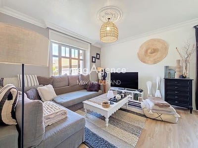/international/fr/cholet-pays-de-la-loire-310108995325/