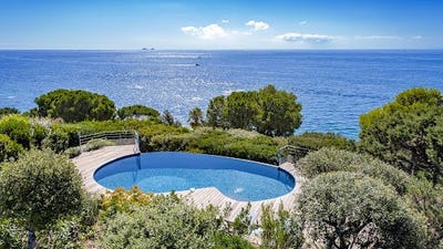 /international/fr/porto-vecchio-corsica-310104524396/
