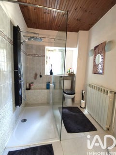 /international/fr/oloron-sainte-marie-aquitaine-310105759690/