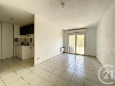 /international/fr/bagnols-sur-ceze-languedoc-roussillon-310107565977/