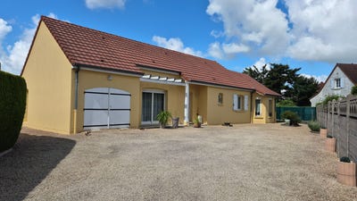 /international/fr/paray-le-monial-burgundy-310108602228/