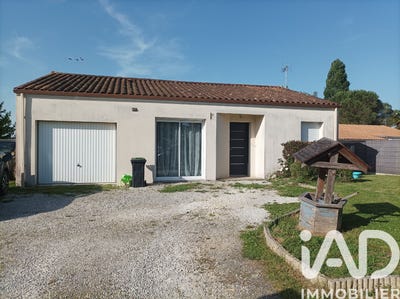 /international/fr/corme-royal-charente-310108400978/