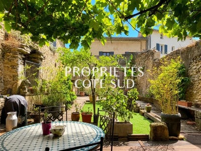 /international/fr/saint-genies-de-comolas-languedoc-roussillon-310107887442/