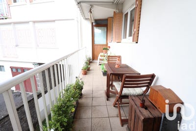 /international/fr/clermont-ferrand-auvergne-310100490578/