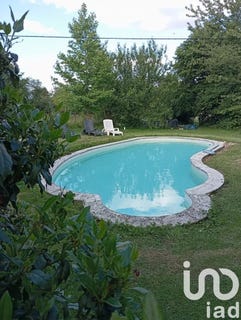 /international/fr/saint-aubin-des-coudrais-pays-de-la-loire-310098264997/
