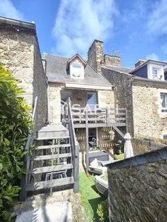 /international/fr/plancoet-brittany-310099257703/