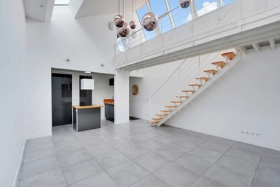 /international/fr/nanterre-ile-de-france-310100825657/