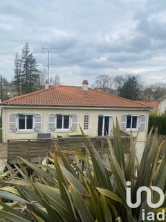 /international/fr/les-herbiers-pays-de-la-loire-310108892769/