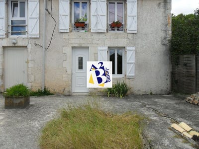 /international/fr/ruelle-sur-touvre-charente-310119995795/