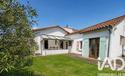 /international/fr/royan-charente-310108563118/