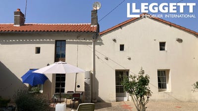 /international/fr/payroux-charente-310101735125/