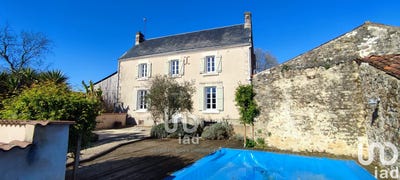 /international/fr/marsais-sainte-radegonde-pays-de-la-loire-310098534845/