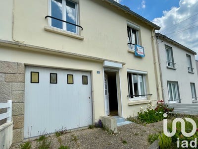 /international/fr/quimper-brittany-310098808469/