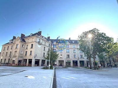 /international/fr/mantes-la-jolie-ile-de-france-120093191448/
