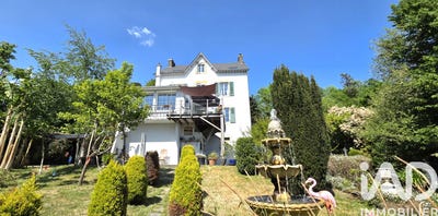 /international/fr/rochefort-en-terre-brittany-310107676409/