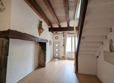 /international/fr/aurillac-auvergne-310107298988/