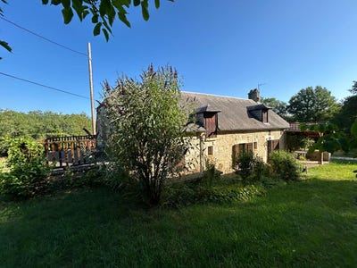 /international/fr/salignac-eyvigues-aquitaine-310100961686/