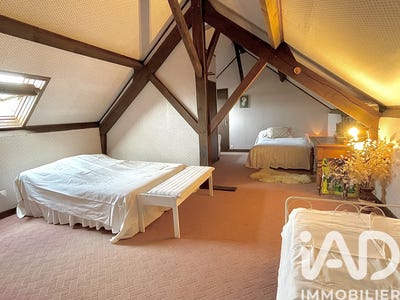 /international/fr/oulches-centre-val-de-loire-310105810365/