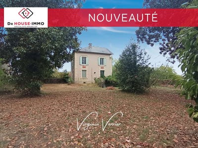 /international/fr/hautefort-aquitaine-310109761505/