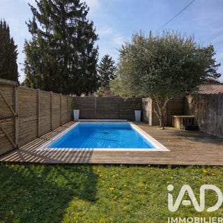 /international/fr/tours-centre-val-de-loire-310104933383/